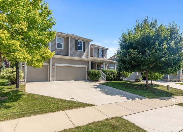 Property at 5020 Kimberly Ln N, Plymouth, MN 55446, 5 beds, 4 baths