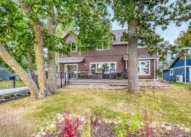 Property at 26533 Paradise Point Rd, Detroit Lakes, MN 56501, 3 beds, 3 baths