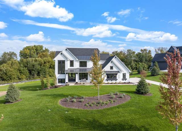 Property at 450 Indian Hill Rd, Chanhassen, MN 55317, 4 beds, 5 baths