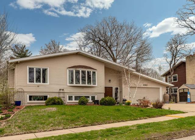 Property at 665 20th St NE, Rochester, MN 55906, 4 beds, 2 baths