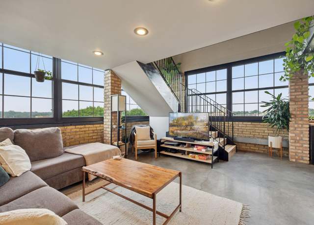 Property at 730 Stinson Blvd #425, Minneapolis, MN 55413, 1 bed, 1 bath