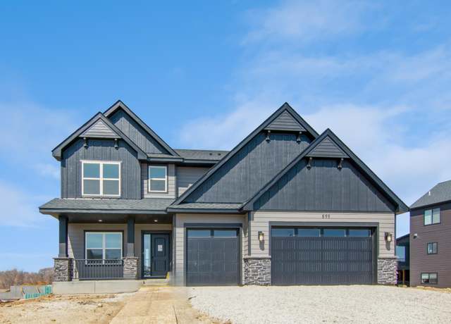 Property at 899 Londonderry Dr NW, Rochester, MN 55901, 4 beds, 3 baths