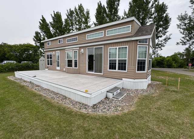 Property at 1540 US Highway 59 #203, Detroit Lakes, MN 56501, 2 beds, 1 bath