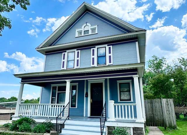 Property at 398 Jenks Ave, Saint Paul, MN 55130, 4 beds, 4 baths
