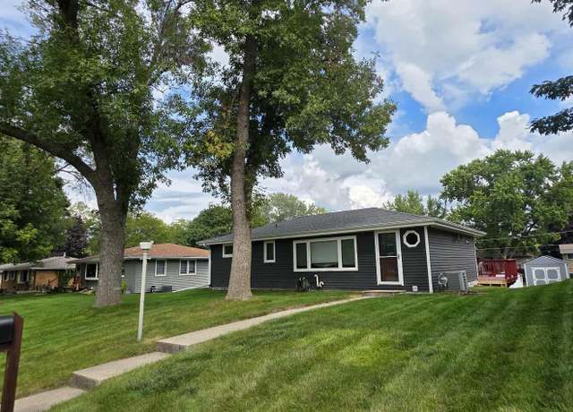 Property at 1715 Todd Ave, Albert Lea, MN 56007, 4 beds, 2 baths