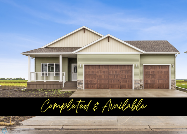 Property at 4869 Hampton Cir S, Moorhead, MN 56560, 4 beds, 3 baths