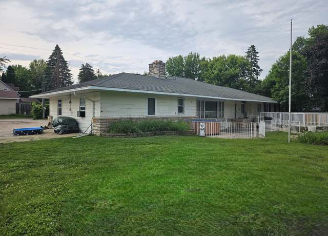 Property at 436 6th Ave SW, Cambridge, MN 55008, 8 beds, 7 baths