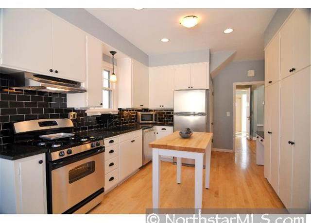 Property at 685 Hyacinth Ave E, Saint Paul, MN 55106, 3 beds, 1 bath