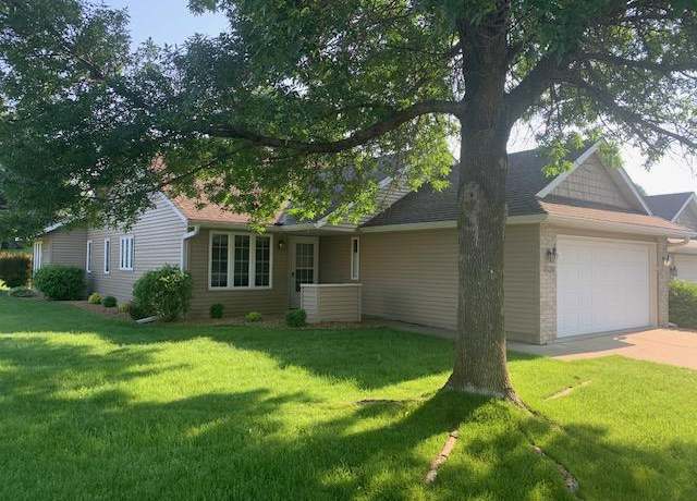 Property at 1539 Carleton Dr, Hastings, MN 55033, 2 beds, 2 baths