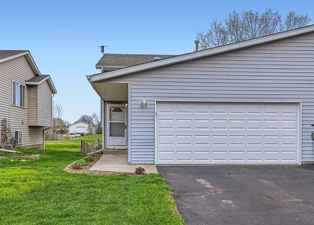 Property at 564 Kendall Dr, Hastings, MN 55033, 3 beds, 2 baths