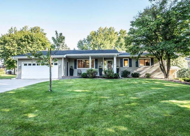 Property at 721 Meadowview Dr, Northfield, MN 55057, 4 beds, 2 baths