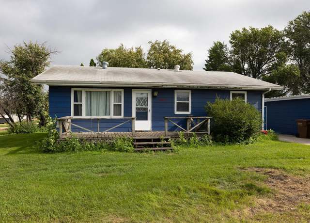 Property at 200 6th Ave, Arthur, ND 58006, 2 beds, 2 baths