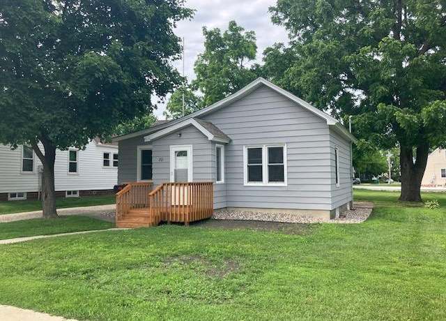 Property at 201 7th Ave SE, Waseca, MN 56093, 1 bed, 1 bath