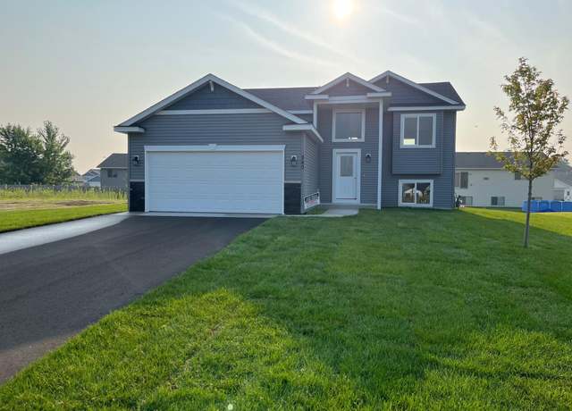 Property at 1730 6th St N, Sartell, MN 56377, 2 beds, 1 bath