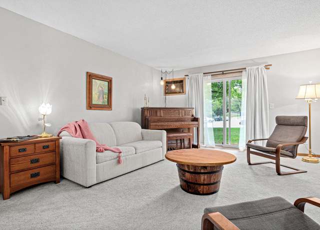 Property at 7759 142nd St W #105, Apple Valley, MN 55124, 1 bed, 1 bath