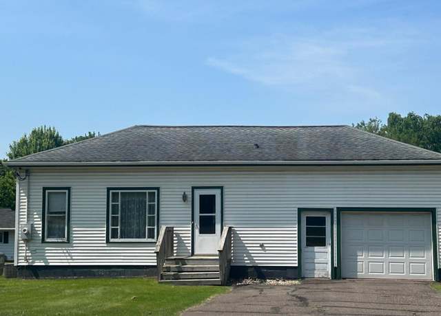 Property at 740 1st St, Glenwood City, WI 54013, 2 beds, 1 bath