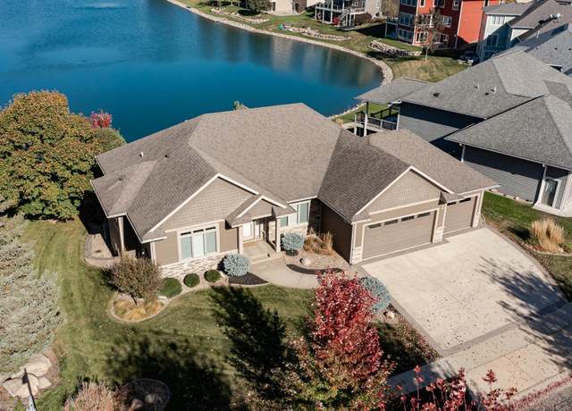 Property at 4010 Autumn Lake Ct SW, Rochester, MN 55902, 4 beds, 4 baths
