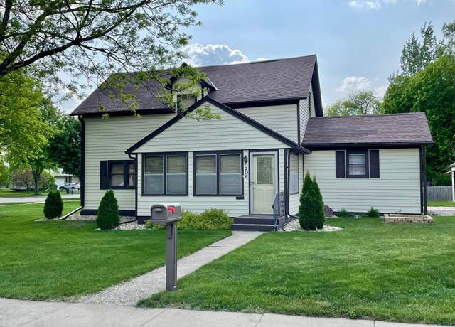 Property at 206 S Cottage Grove Ave, Luverne, MN 56156, 3 beds, 2 baths