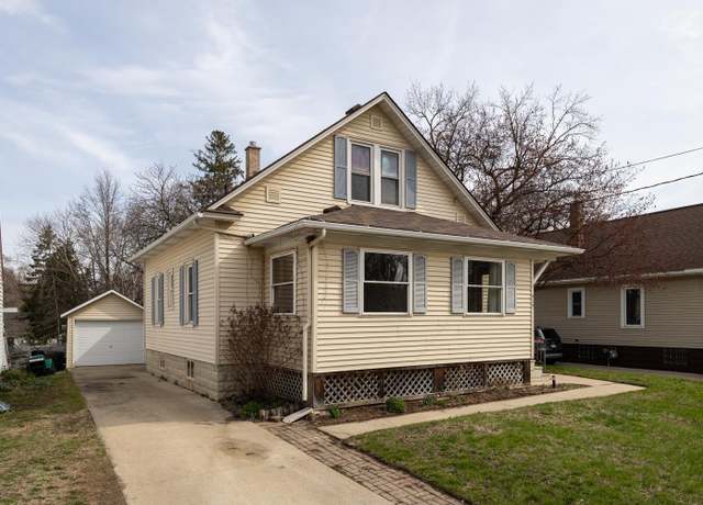 Property at 429 7th St NW, Rochester, MN 55901, 4 beds, 2 baths