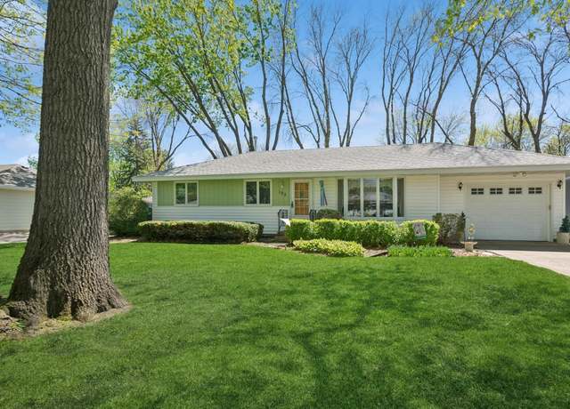 Property at 132 104th Ln NW, Coon Rapids, MN 55448, 4 beds, 2 baths
