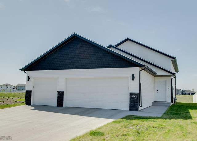 Property at 5543 Lori Ln W, West Fargo, ND 58078, 3 beds, 3 baths