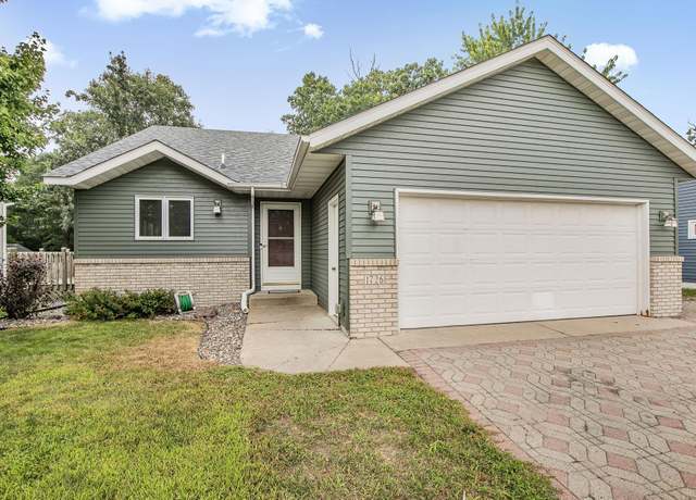 Property at 1726 Summit Ave N, Sauk Rapids, MN 56379, 3 beds, 2 baths