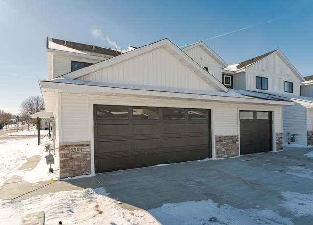 Property at 5200 Harvest Square Pl NW, Rochester, MN 55901, 3 beds, 3 baths