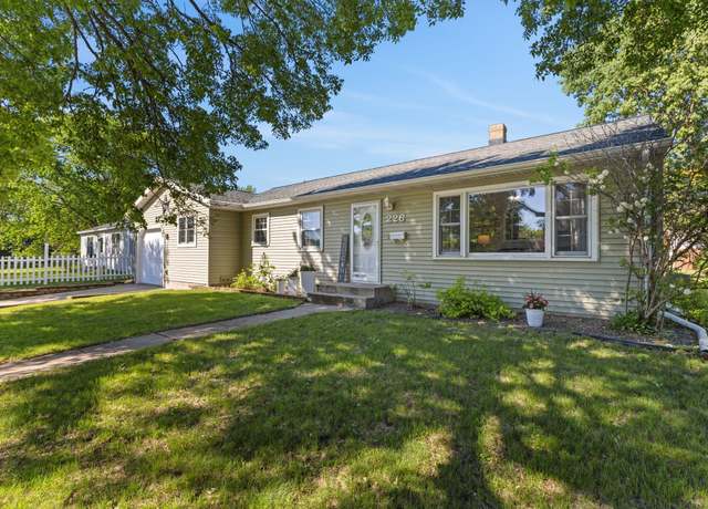 Property at 226 Sunrise Blvd, Redwood Falls, MN 56283, 5 beds, 2 baths