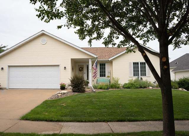 Property at 2518 Parkhill Ln SW, Rochester, MN 55902, 3 beds, 2 baths