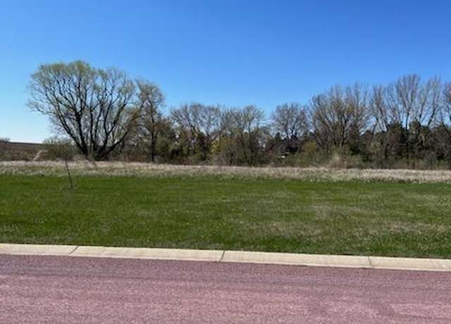 Property at 7 Lighthouse Ln, Lake Sarah Twp, MN 56172