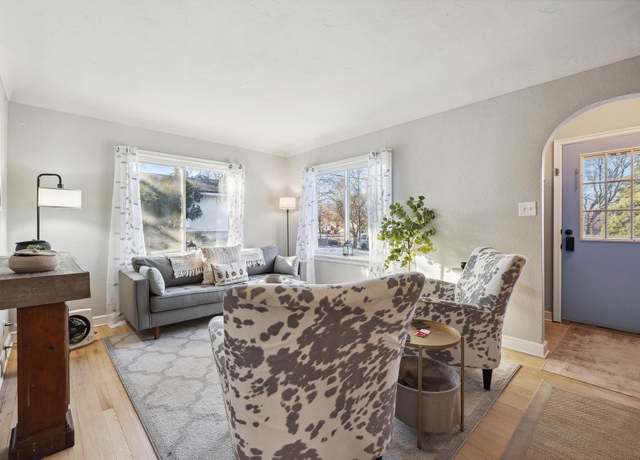 Property at 1406 Furness Pkwy, Saint Paul, MN 55119, 3 beds, 3 baths