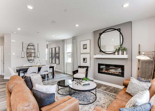 Property at 17044 Dysart Pl, Lakeville, MN 55044, 4 beds, 3 baths