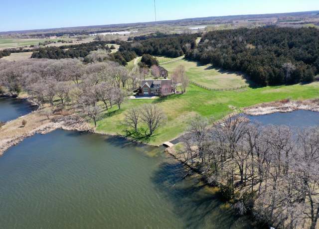 Property at 14998 Highway 71 NE, New London, MN 56273, 3 beds, 4 baths