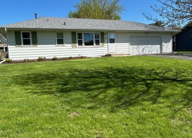 Property at 229 Strese Ln, Apple Valley, MN 55124, 3 beds, 1 bath