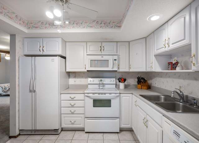 Property at 4710 58th Ave N #219, Crystal, MN 55429, 2 beds, 2 baths
