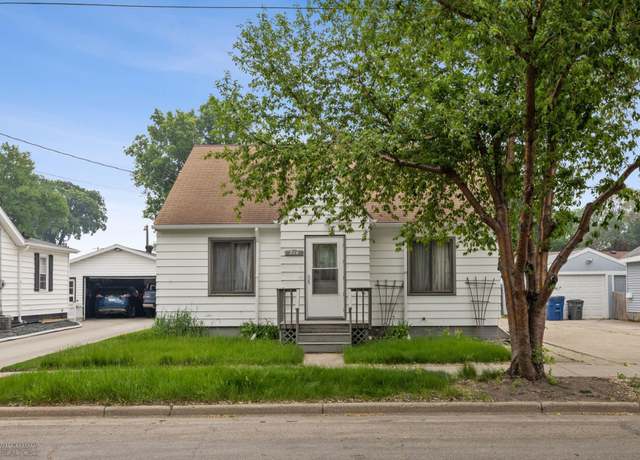 Property at 214 14th St N, Moorhead, MN 56560, 3 beds, 3 baths