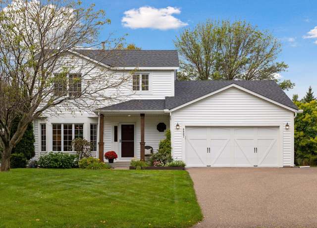 Property at 8807 Rainier Ct, Woodbury, MN 55125, 4 beds, 4 baths