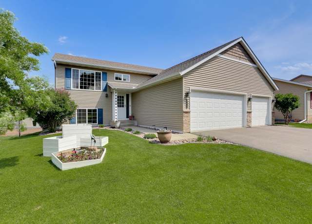 Property at 3115 Olson Dr, Hastings, MN 55033, 4 beds, 2 baths