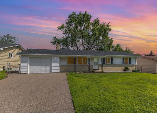 Property at 136 White Bear Ave N, Saint Paul, MN 55106, 3 beds, 2 baths