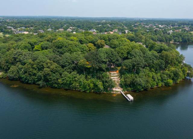 Property at 9002 Riley Lake Rd, Eden Prairie, MN 55347, 4 beds, 5 baths