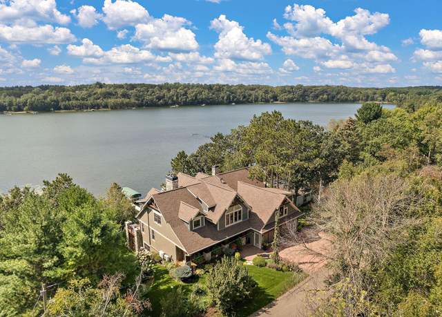 Property at 1382 Frog Pond Ln, New Richmond, WI 54017, 4 beds, 5 baths