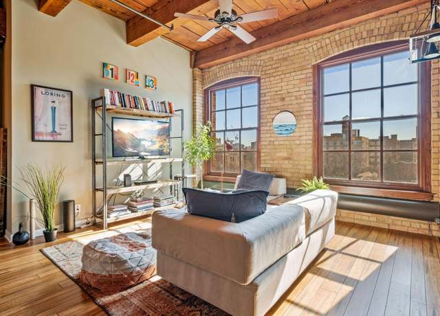 Property at 716 N 1st St #437, Minneapolis, MN 55401, 1 bed, 1 bath