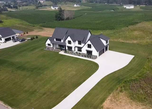 Property at 1629 Boelter Estates Dr NW, Rochester, MN 55901, 5 beds, 4 baths