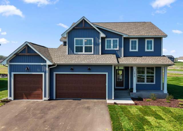 Property at 1513 Creekwood Dr, New Richmond, WI 54017, 5 beds, 4 baths