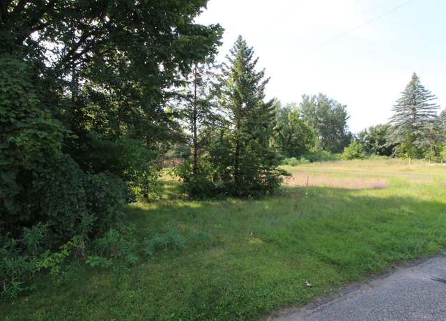 Property at 802 Lois Ln, Lino Lakes, MN 55014