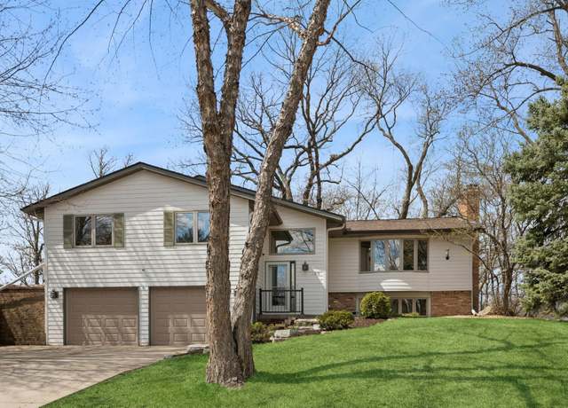 Property at 400 Hemlock Dr, Burnsville, MN 55337, 5 beds, 3 baths
