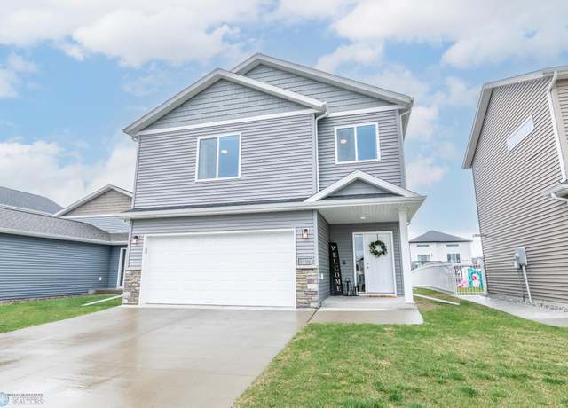 Property at 2706 Divide St W, West Fargo, ND 58078, 3 beds, 3 baths