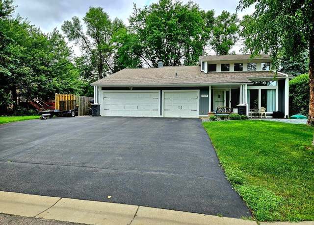 Property at 904 W 155th St, Burnsville, MN 55306, 4 beds, 3 baths