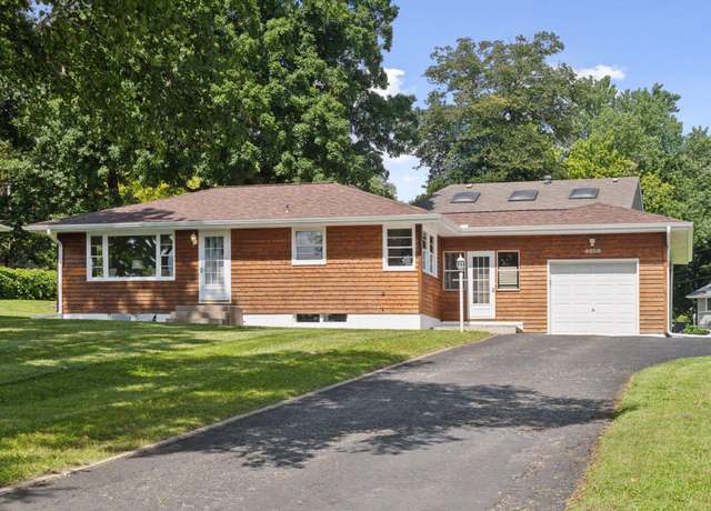 Property at 4958 Bartlett Blvd, Mound, MN 55364, 3 beds, 2 baths