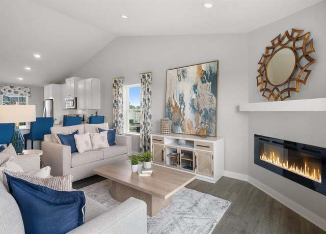 Property at 5185 Mustang Ct, Woodbury, MN 55129, 4 beds, 4 baths